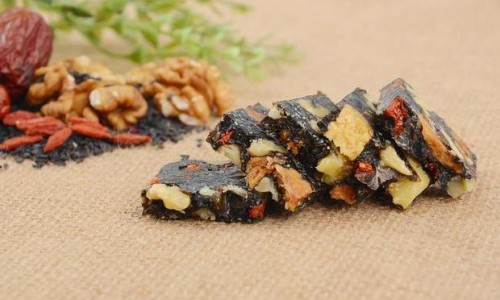 脸上起皮怎么回事-脸上起了个水泡怎么回事-脸上起个水泡皮很薄是什么情况,中国脸上起个水泡怎么回事网站